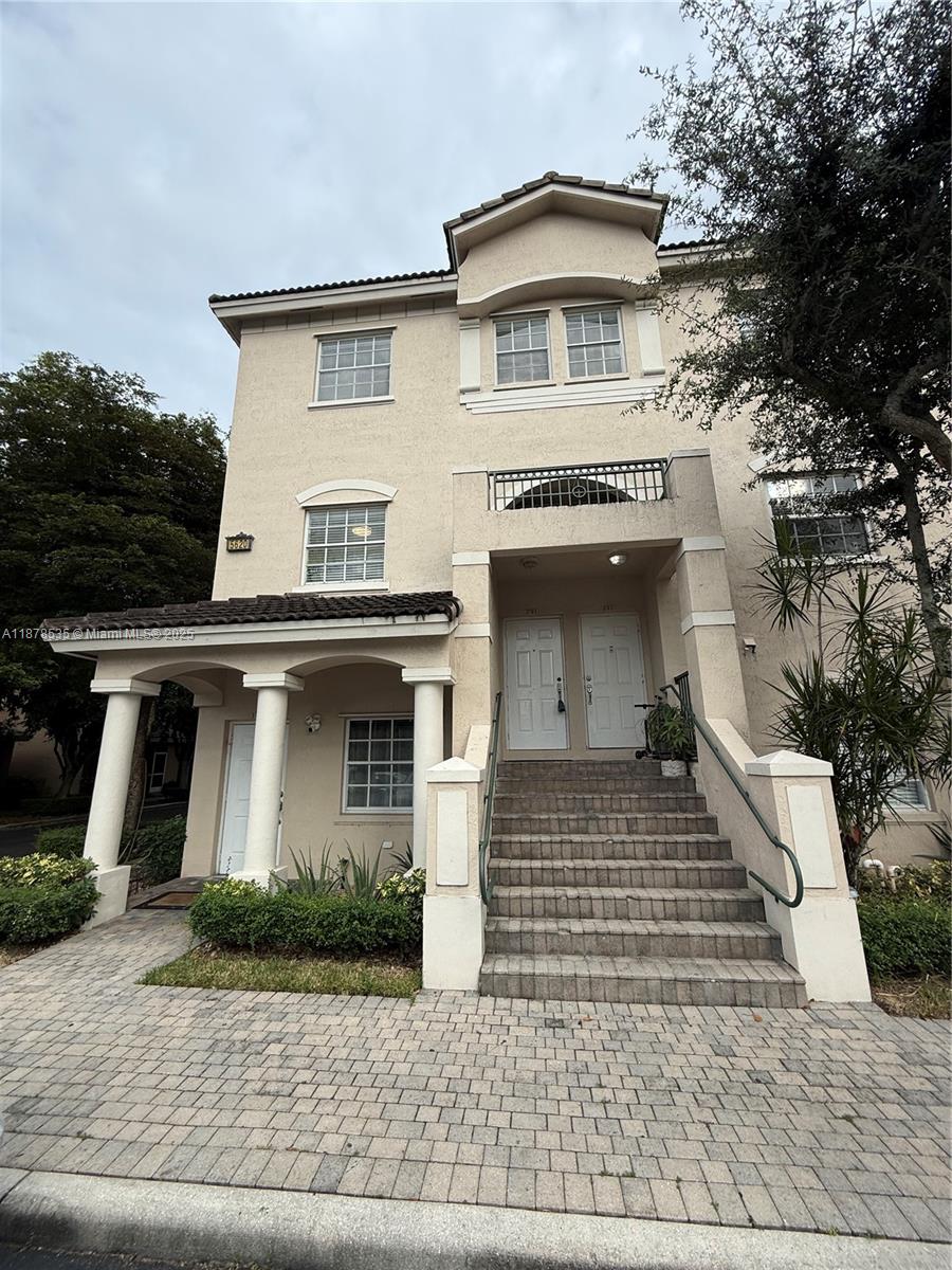 5620 NW 114 Path # 201