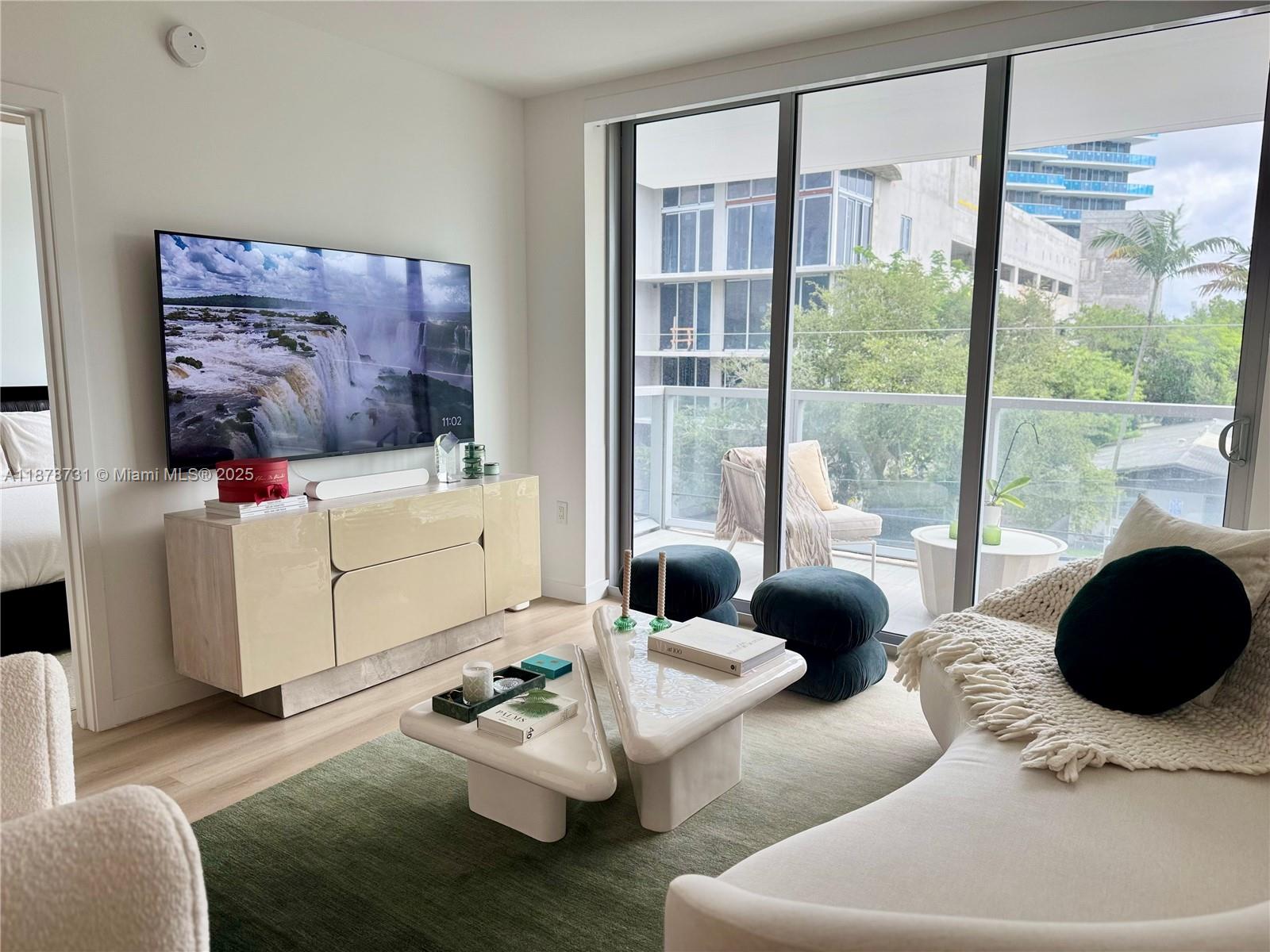 13800 Highland Dr # 307