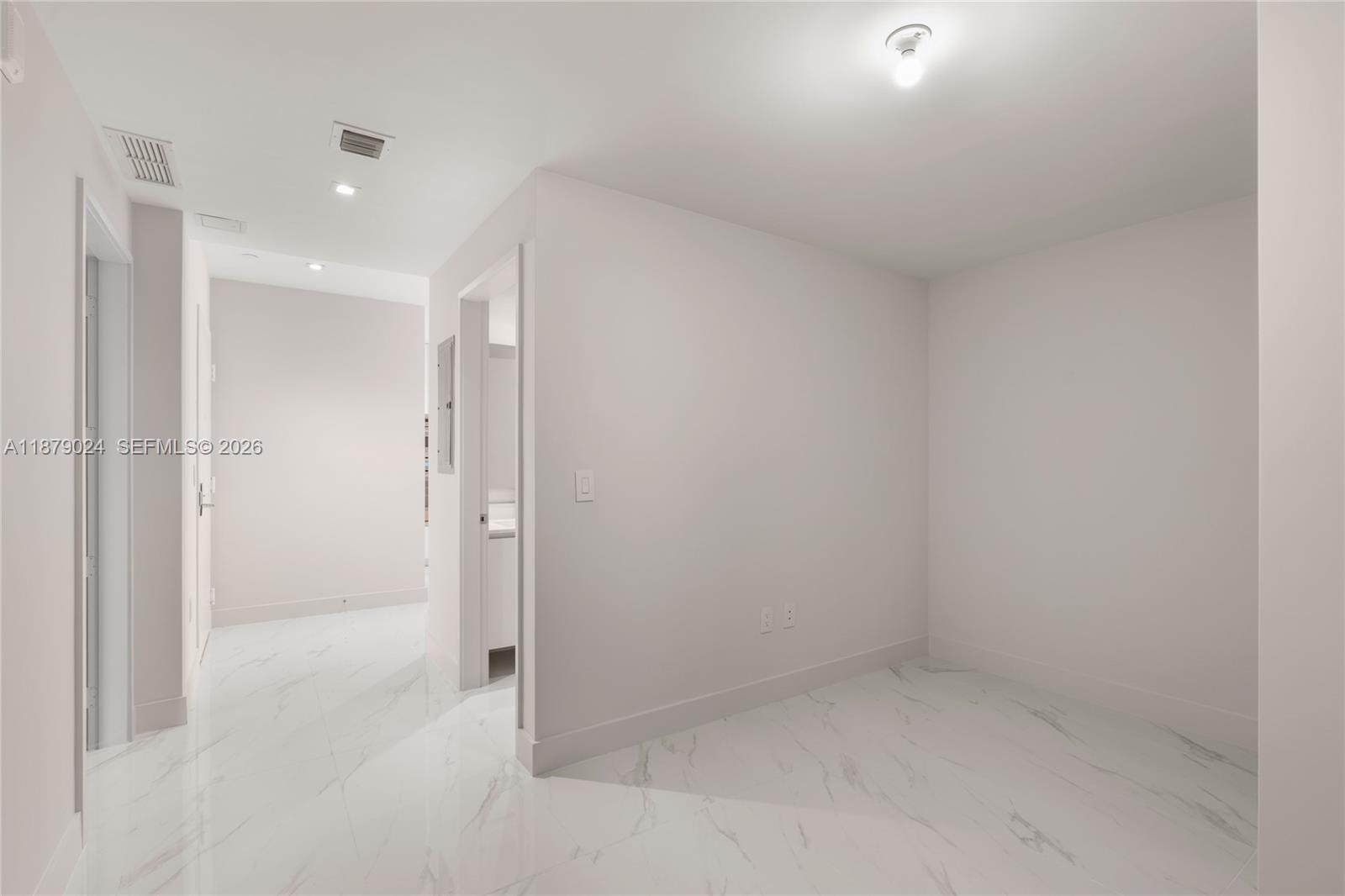 700 NE 24th ST # 2402