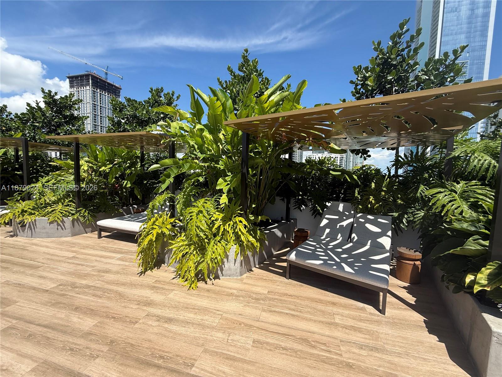 700 NE 24th ST # 2402