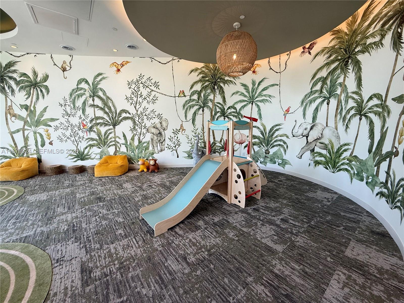 700 NE 24th ST # 2402