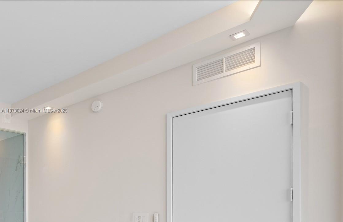 700 NE 24th ST # 2402