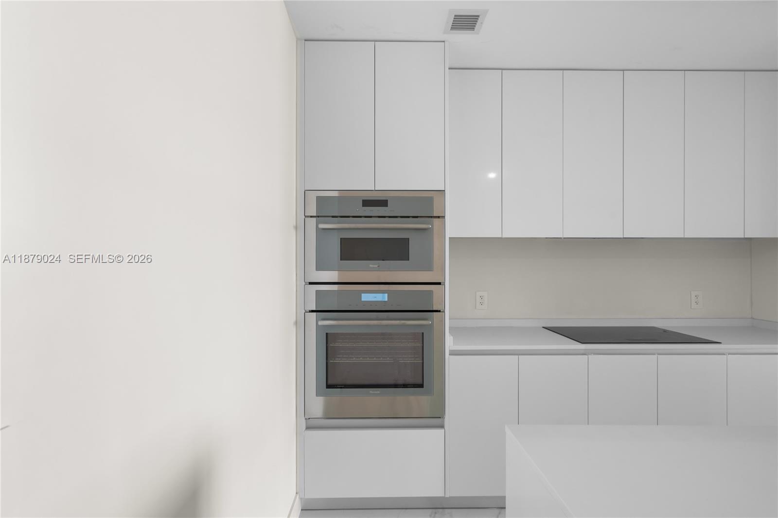 700 NE 24th ST # 2402