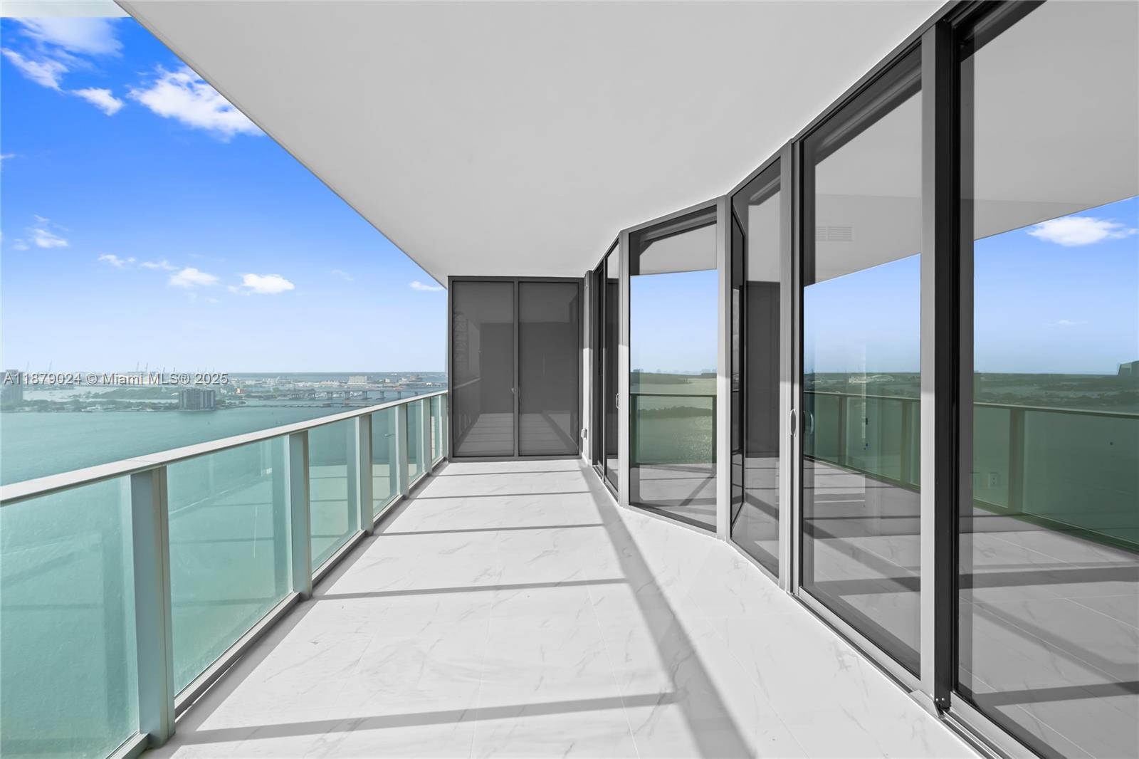 700 NE 24th ST # 2402