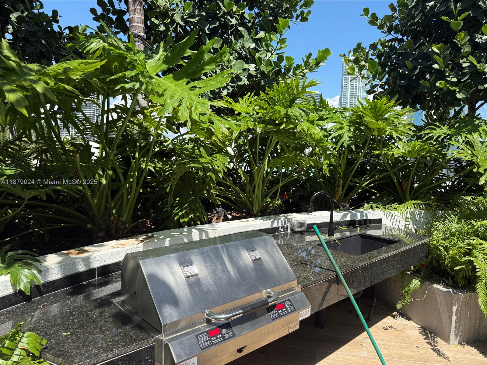 700 NE 24th ST # 2402