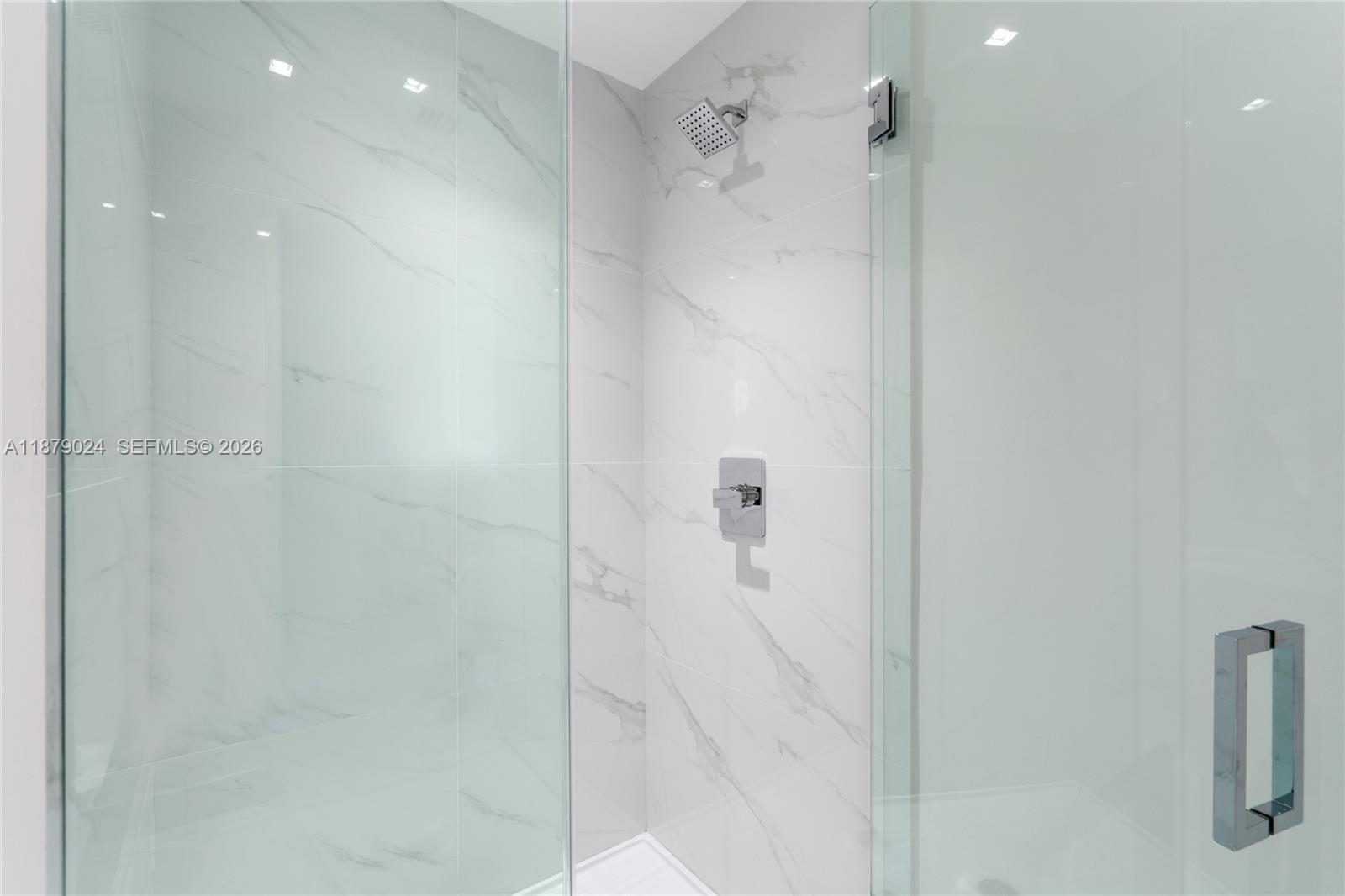 700 NE 24th ST # 2402