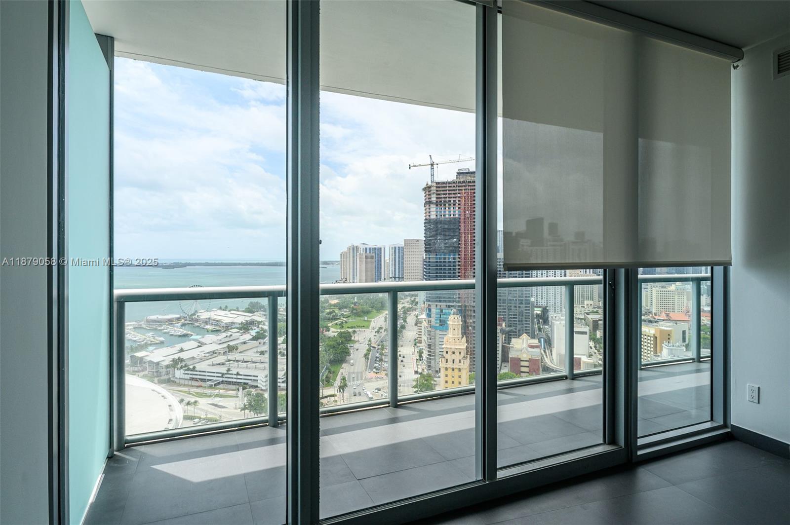 888 Biscayne Blvd # 3406