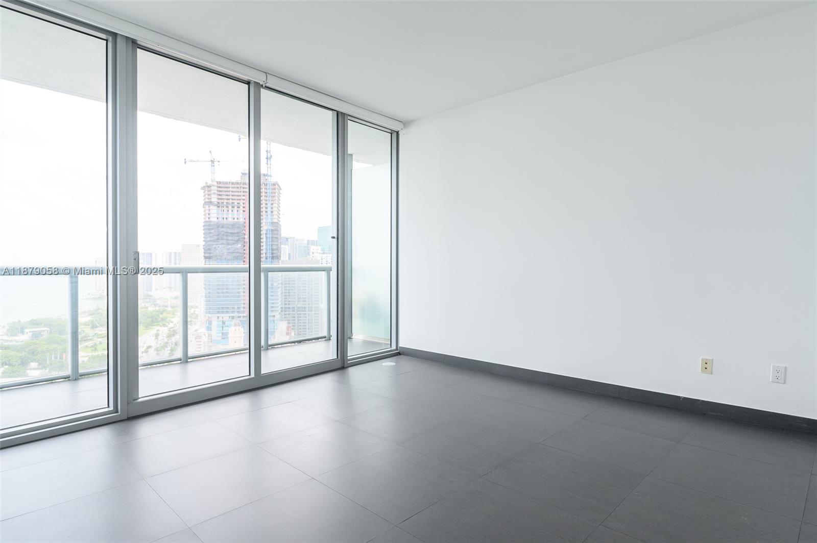 888 Biscayne Blvd # 3406