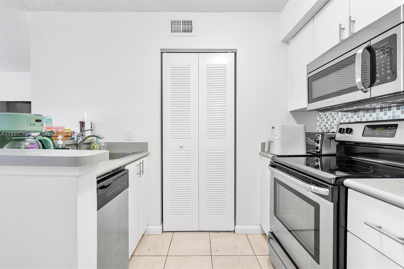 540 S Park Rd # 9 Unit: 19-9