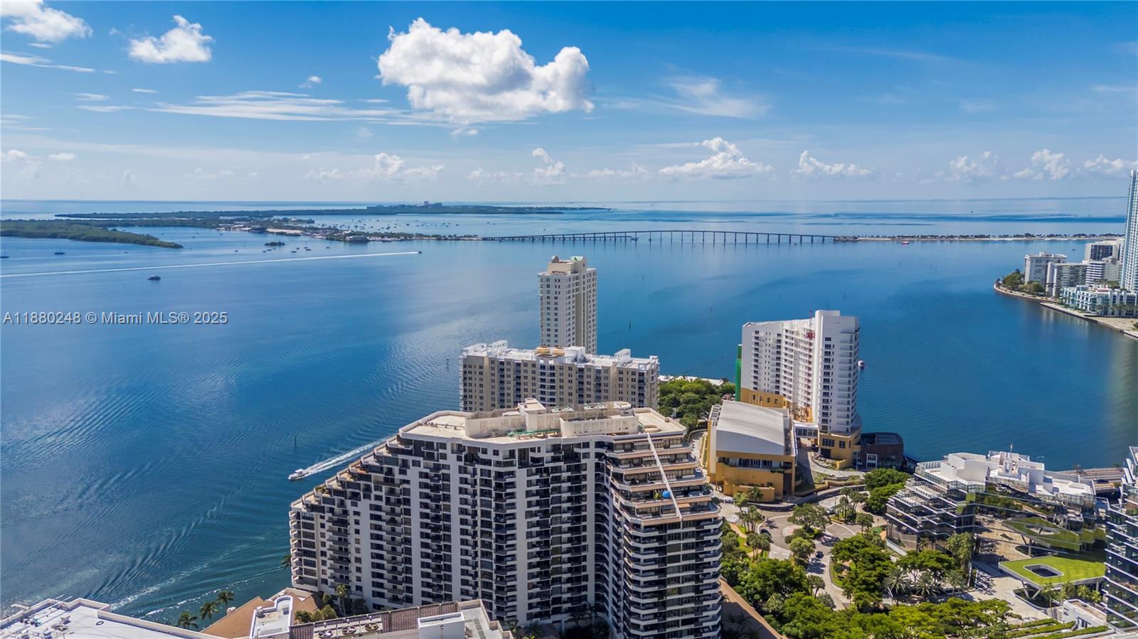 888 Brickell Key Dr # 1807