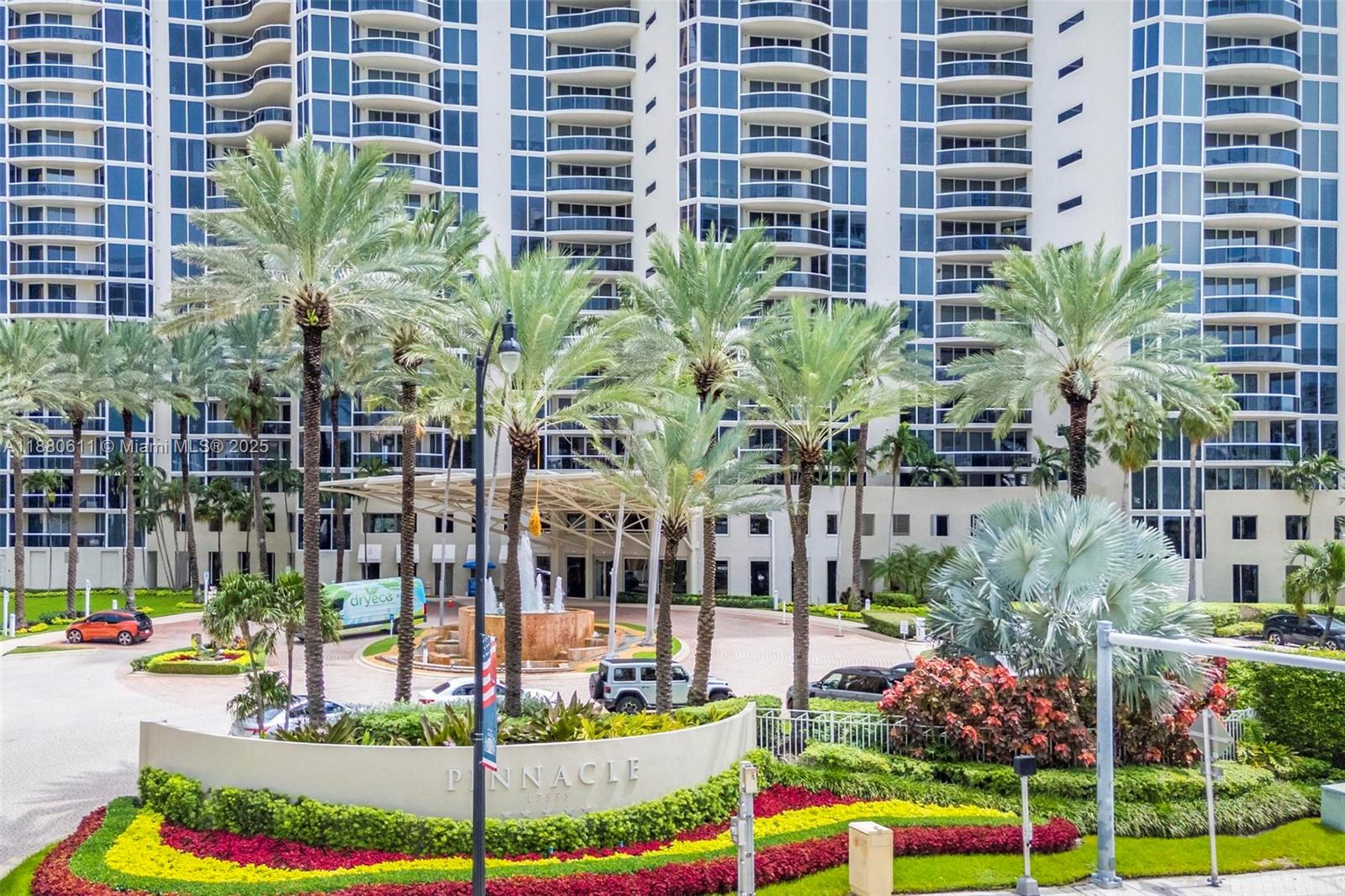 17555 Collins Ave # 7 Unit: UP-7