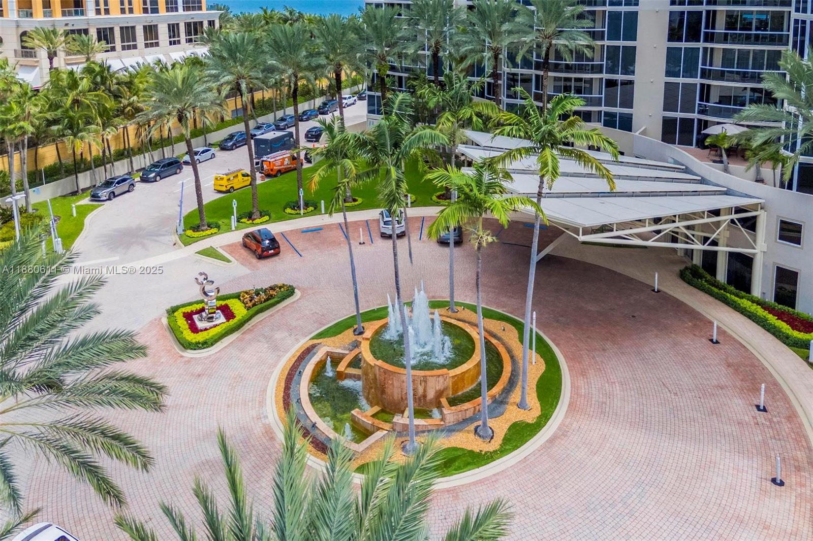 17555 Collins Ave # 7 Unit: UP-7