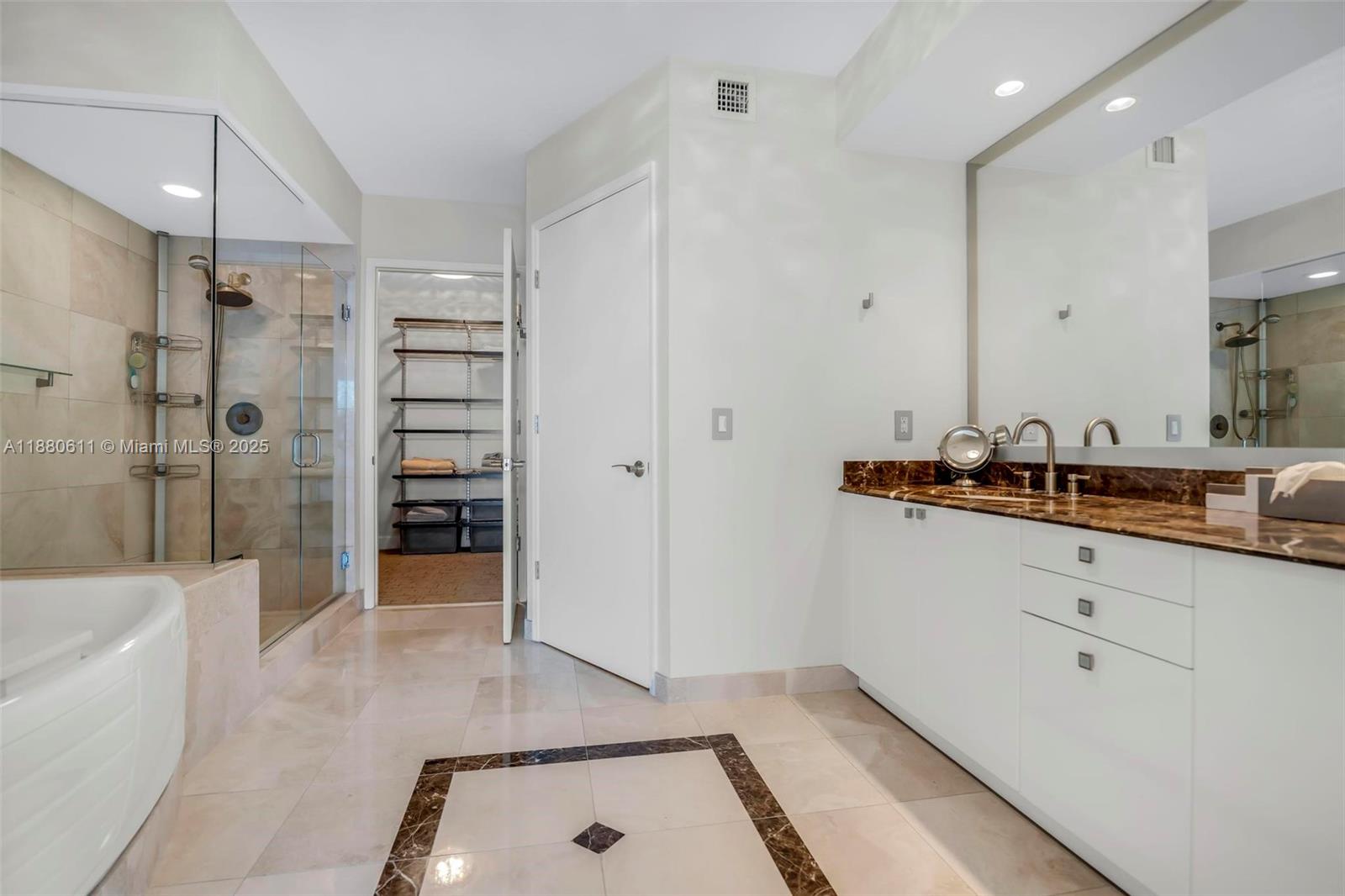 17555 Collins Ave # 7 Unit: UP-7