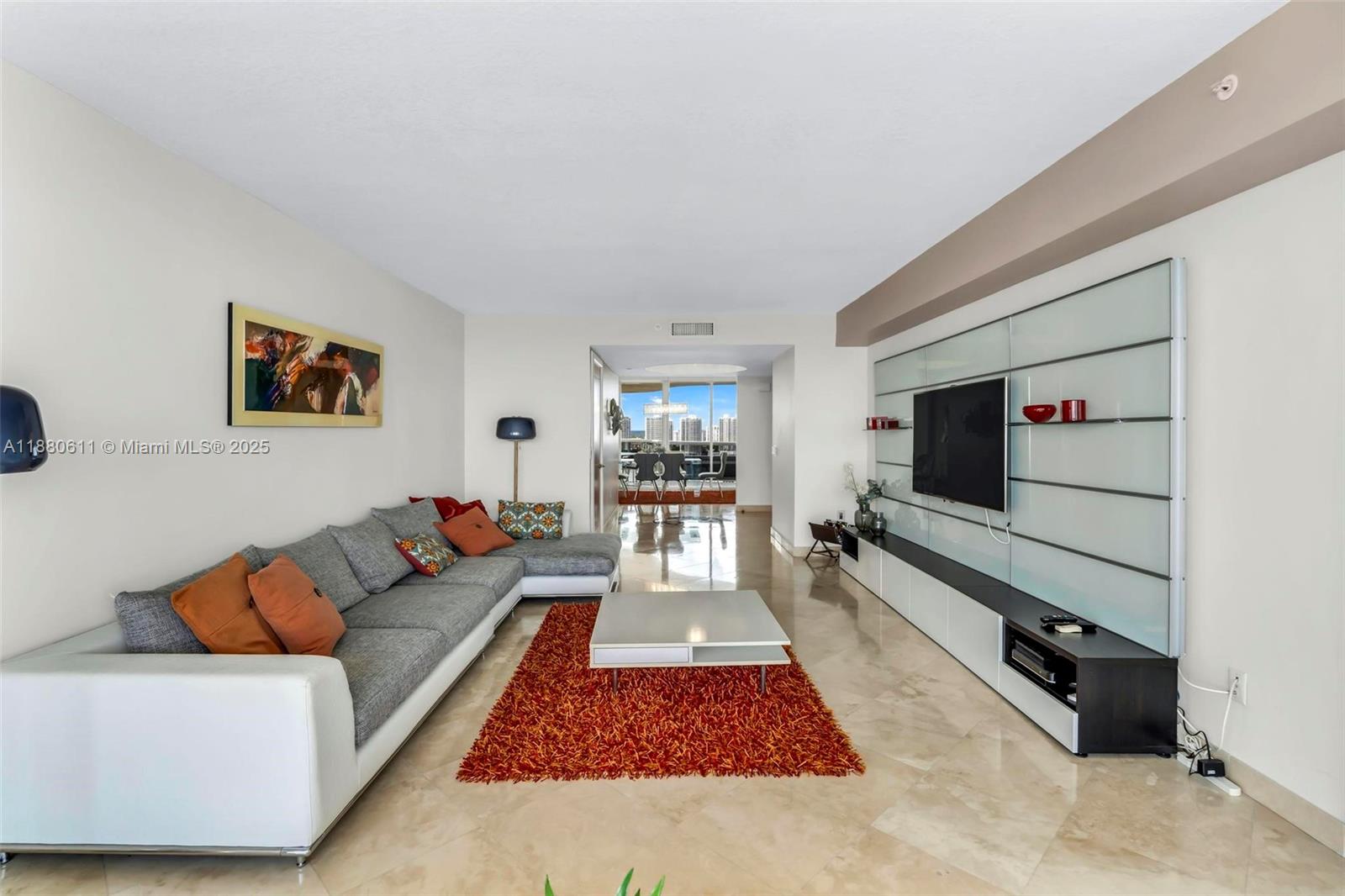 17555 Collins Ave # 7 Unit: UP-7