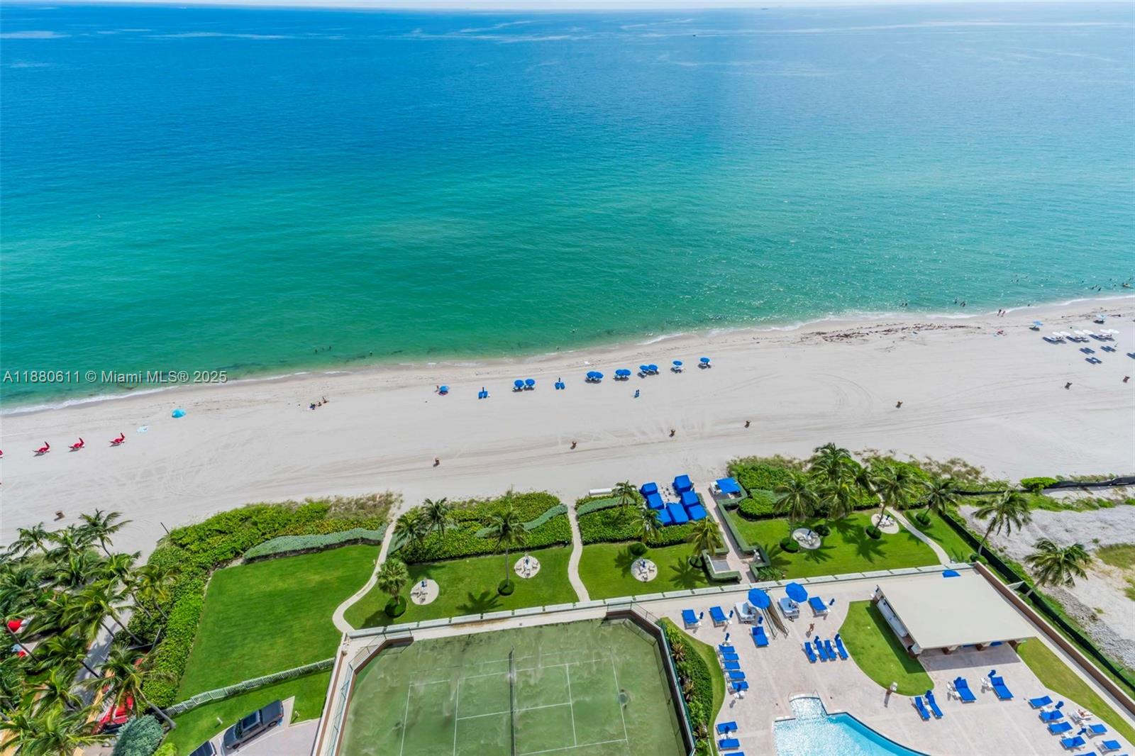 17555 Collins Ave # 7 Unit: UP-7
