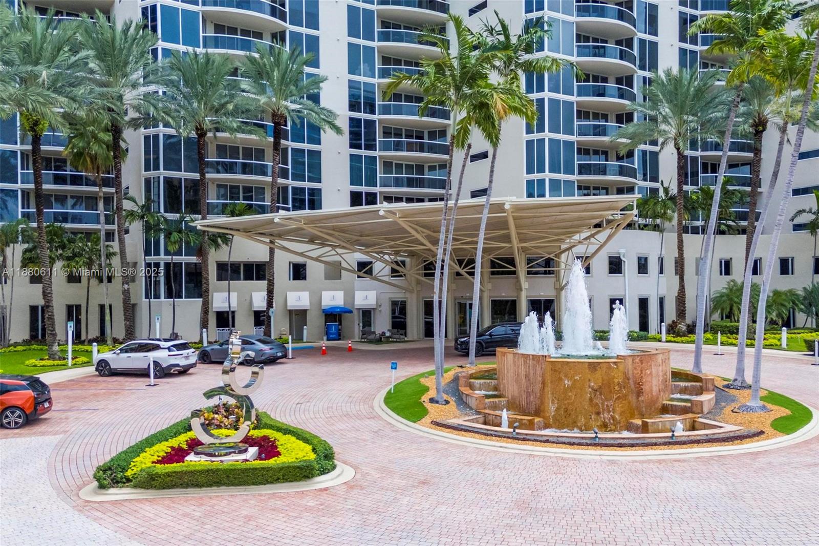 17555 Collins Ave # 7 Unit: UP-7