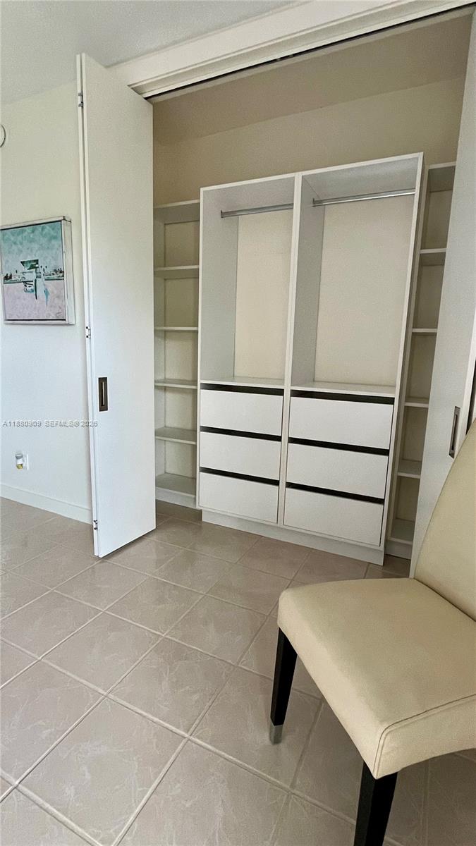 2200 S Ocean Dr # N307
