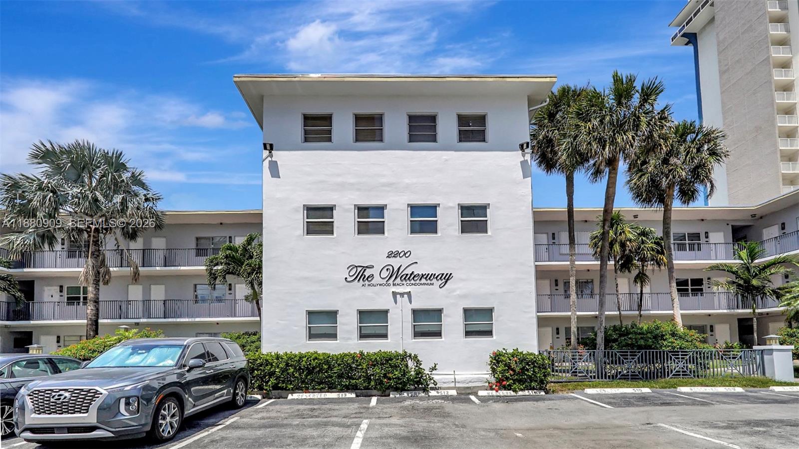 2200 S Ocean Dr # N307