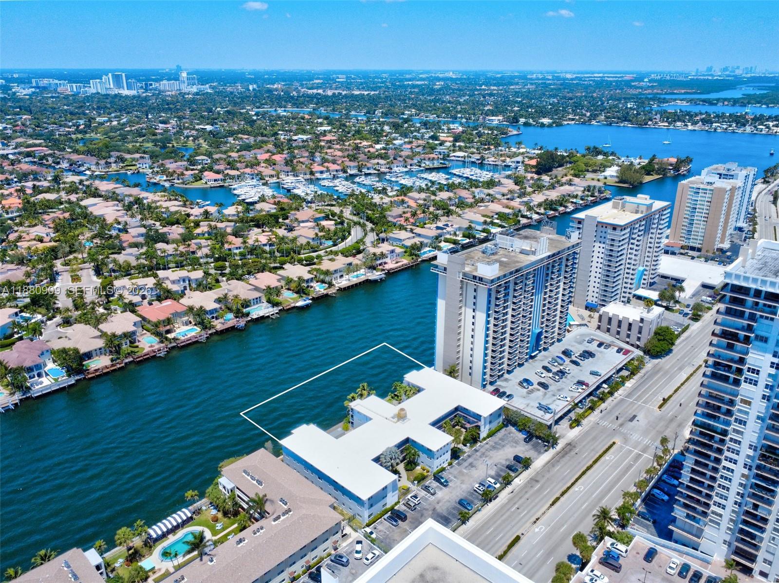 2200 S Ocean Dr # N307