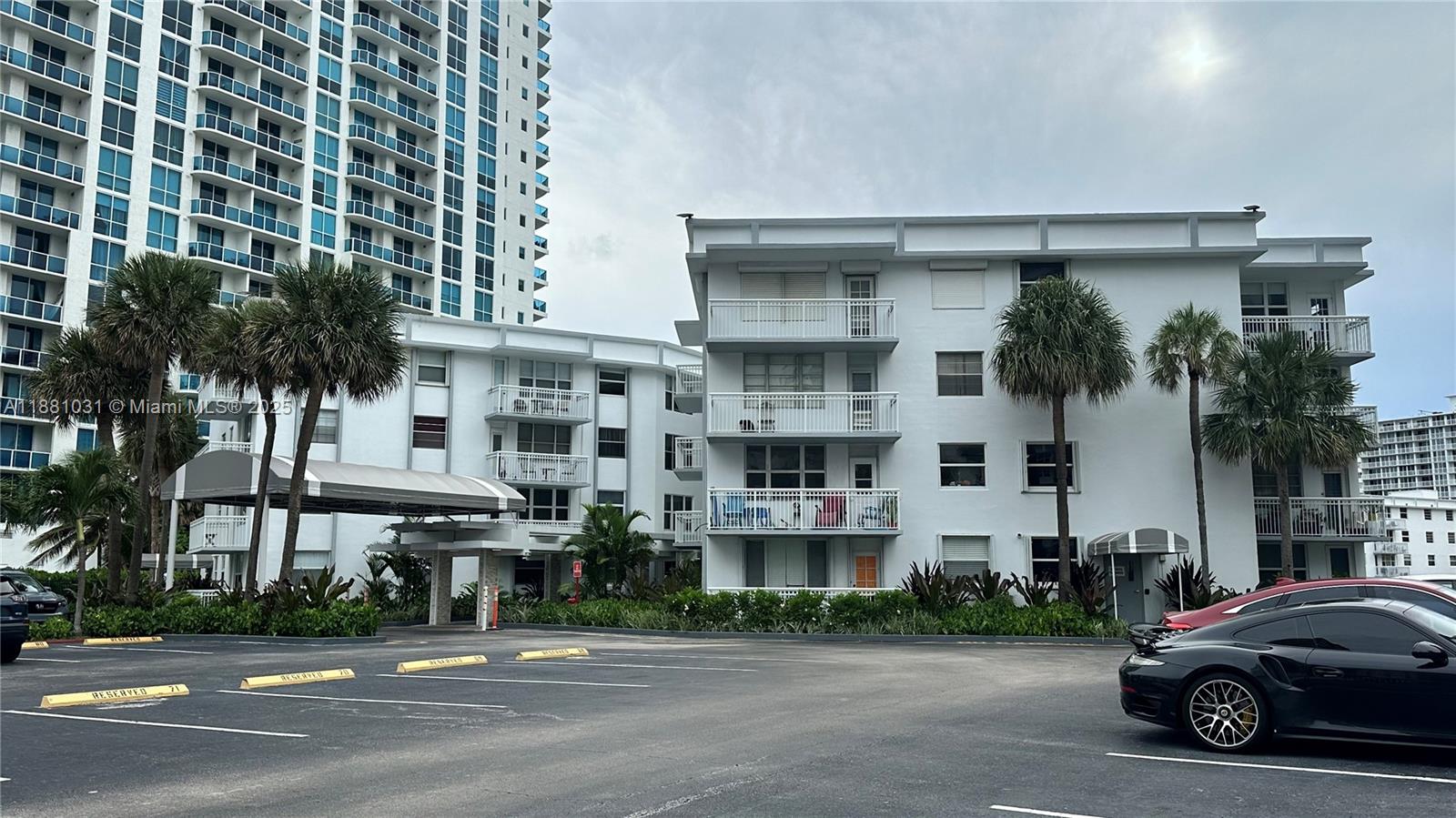 1913 S Ocean Dr # 410