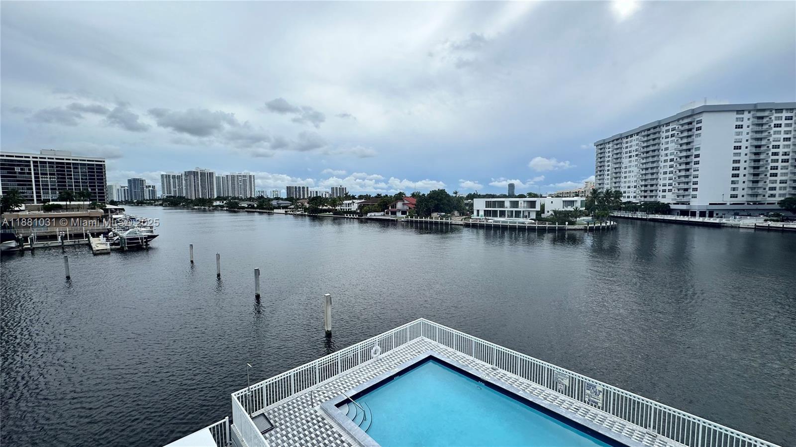 1913 S Ocean Dr # 410
