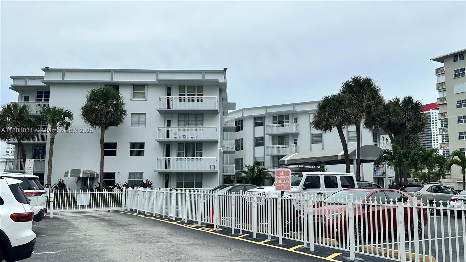 1913 S Ocean Dr # 410