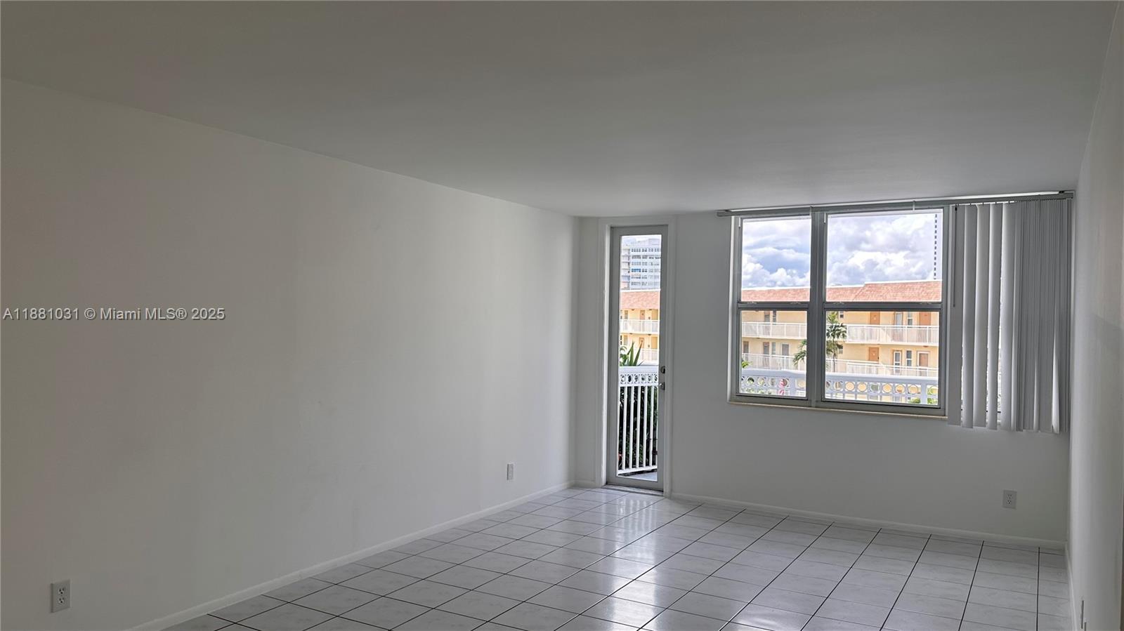 1913 S Ocean Dr # 410