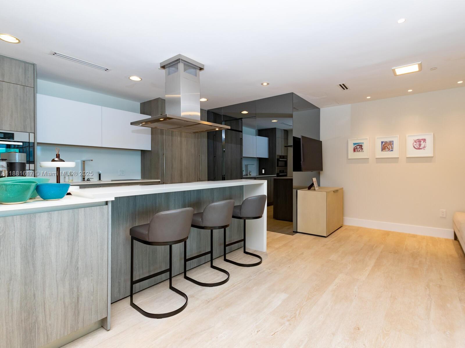 360 Ocean Dr # 304S