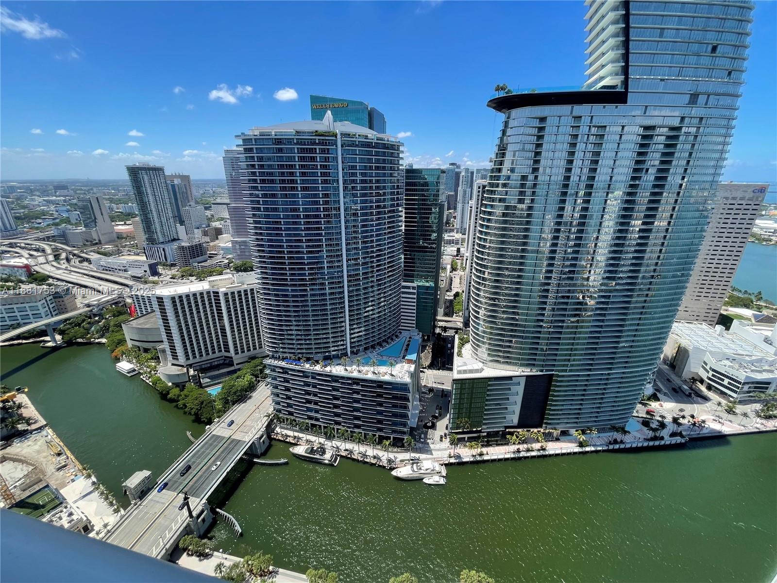 475 Brickell Ave # 4812