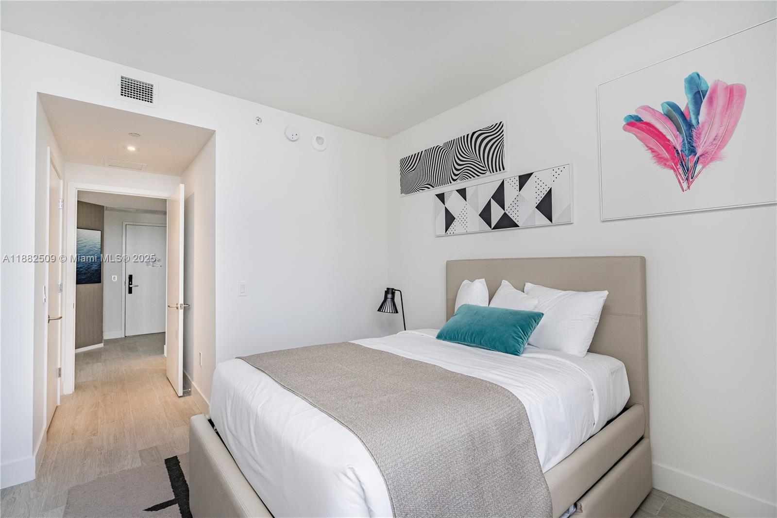 4010 S Ocean Dr # 2709