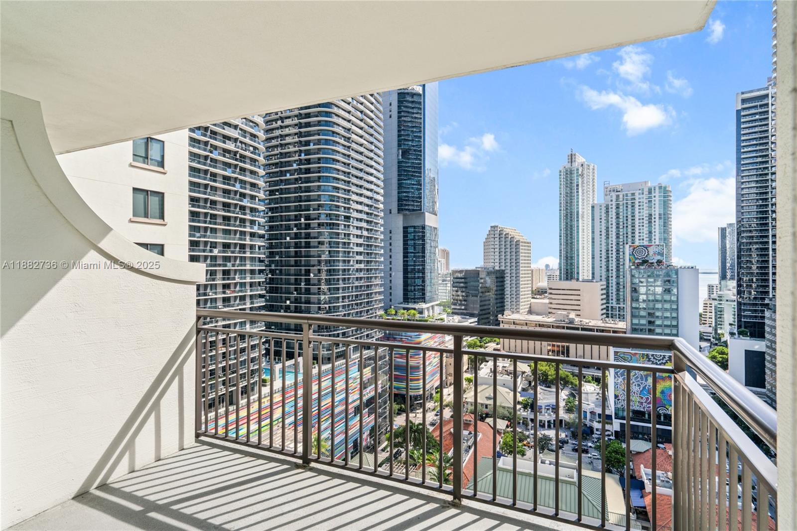 999 SW 1st Ave # 2208