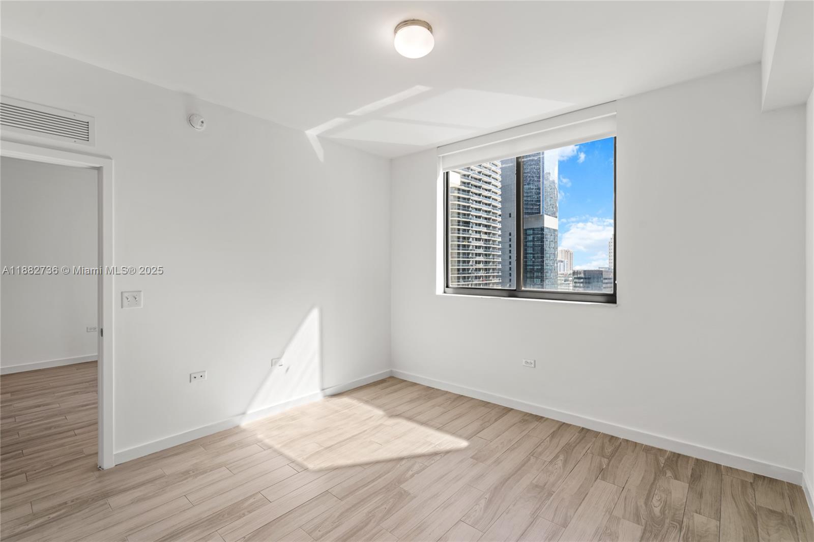 999 SW 1st Ave # 2208