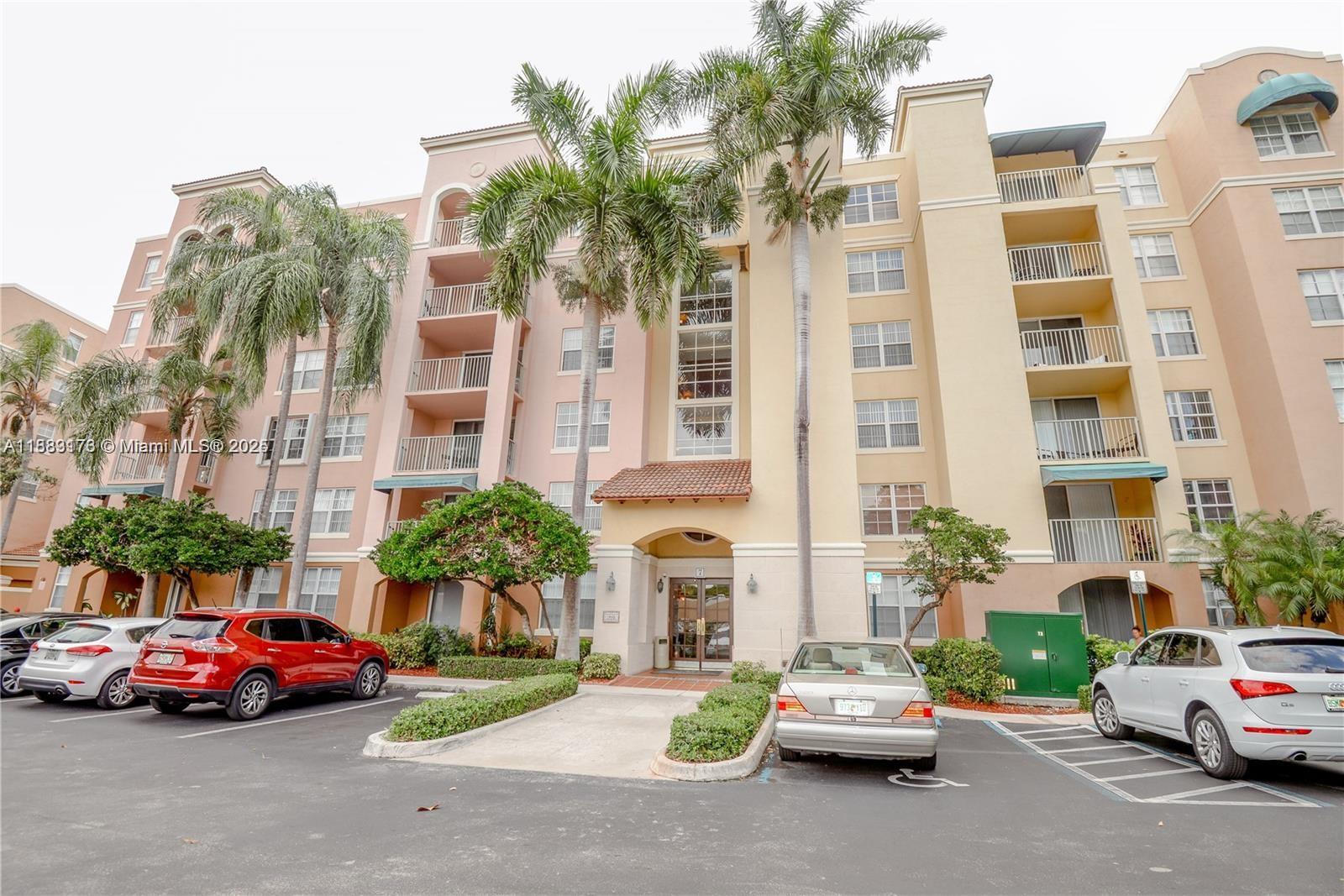 19601 E Country Club Dr # 7303