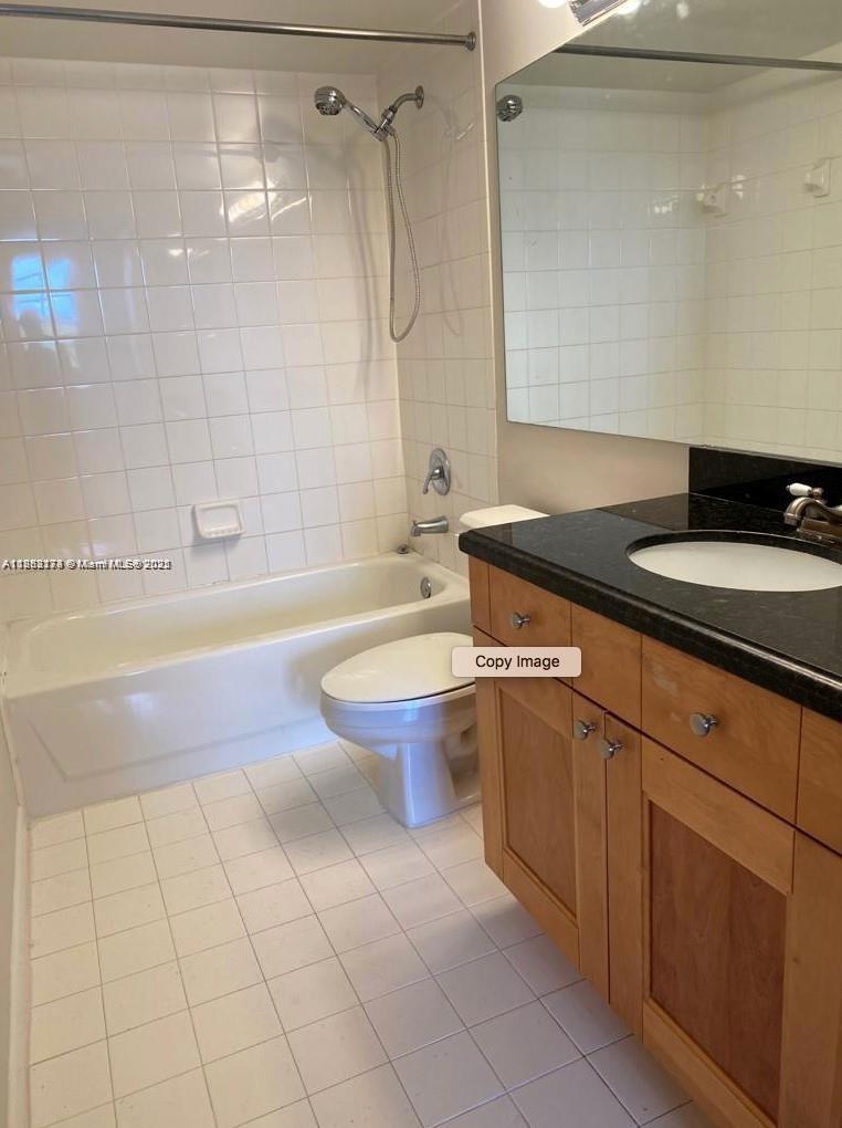 19601 E Country Club Dr # 7303