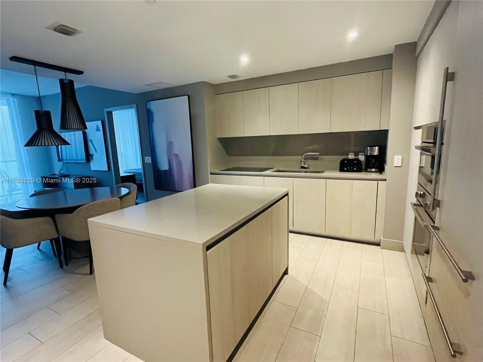 4010 S Ocean Dr # R2603