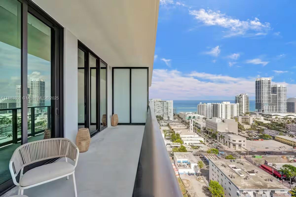 580 72 ST # 1804
