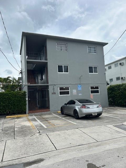 107 SW 18th Ct # 10