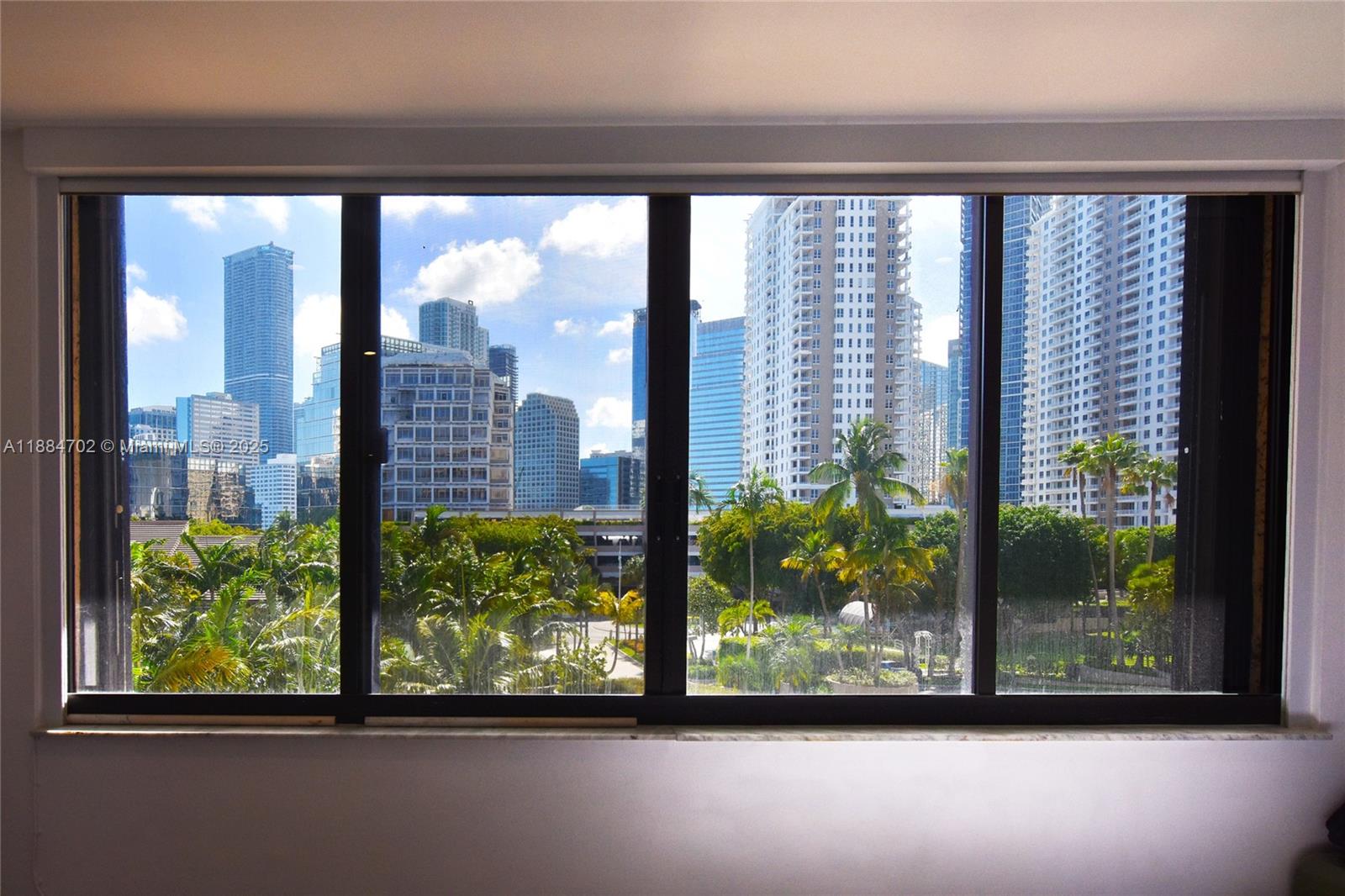 540 Brickell Key Dr # 507