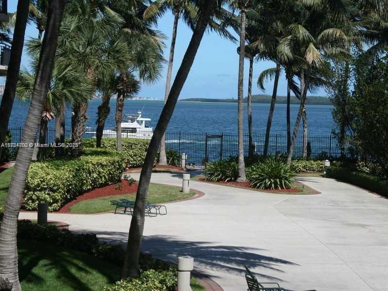 540 Brickell Key Dr # 507