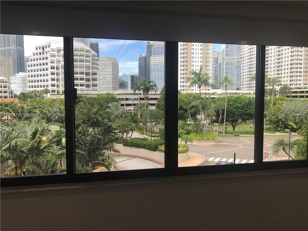 540 Brickell Key Dr # 507