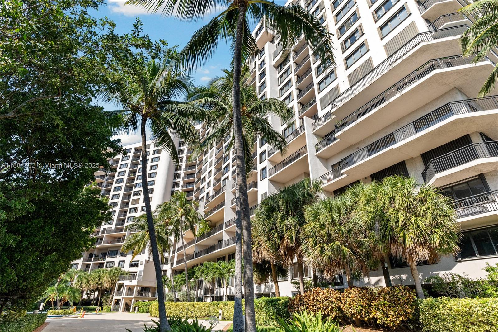 540 Brickell Key Dr # 507