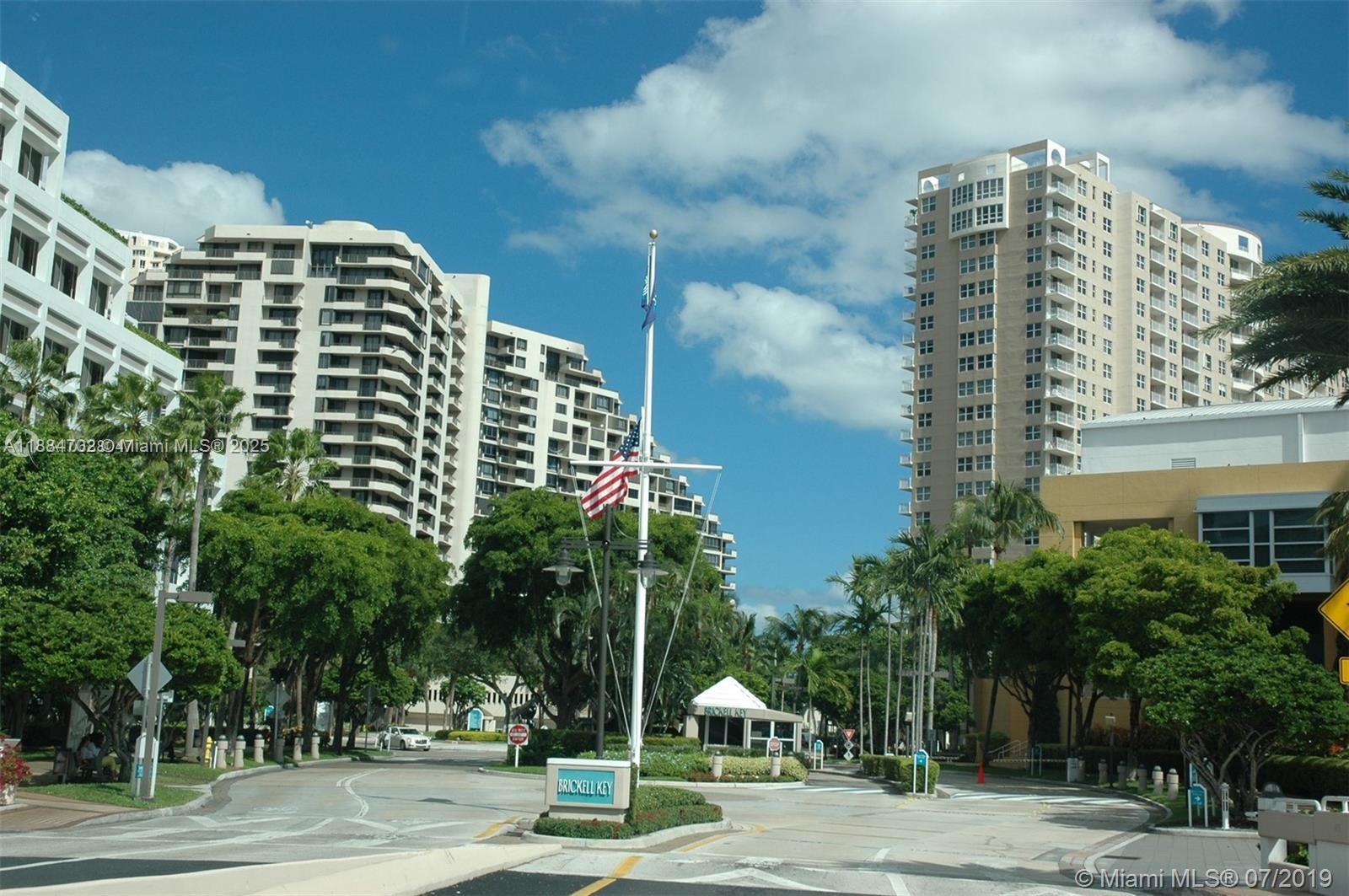 540 Brickell Key Dr # 507