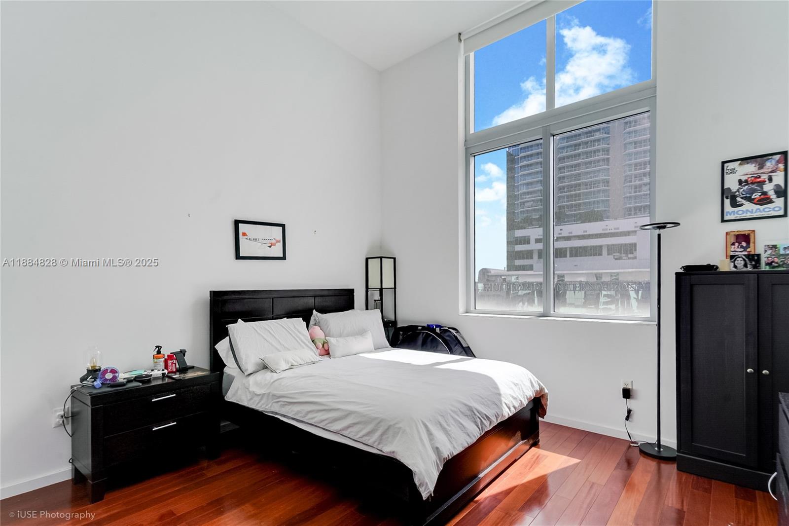 1060 Brickell Ave # 1203