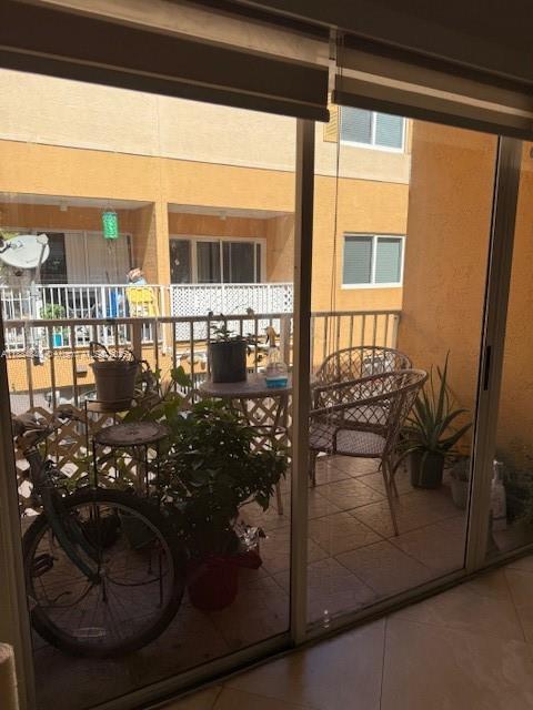 6245 Kendale Lakes Cir # 213