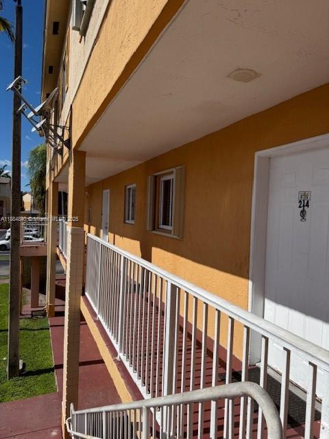 6245 Kendale Lakes Cir # 213