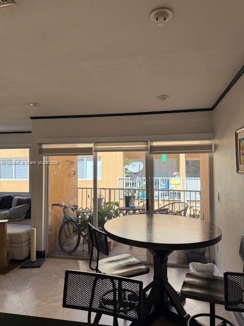 6245 Kendale Lakes Cir # 213