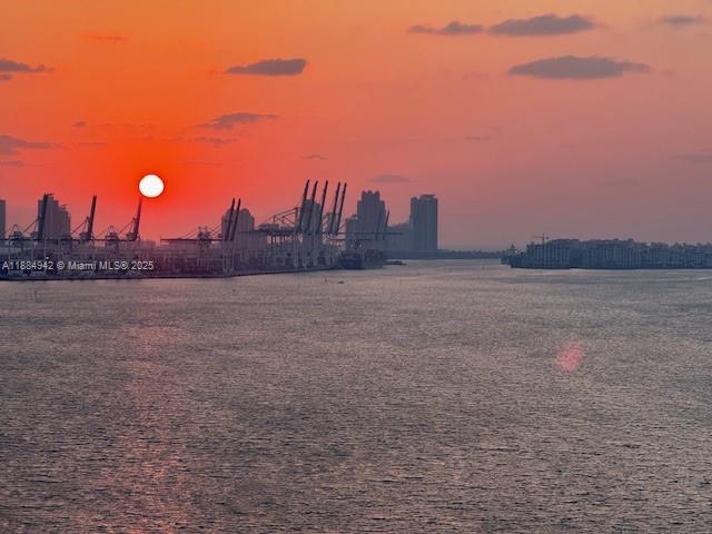 1155 Brickell Bay Dr # 1210