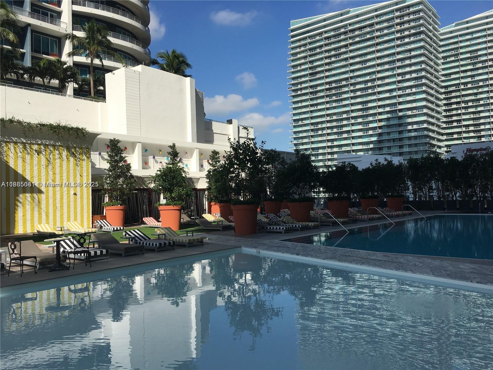 1300 S MIAMI AVE Unit: 4003
