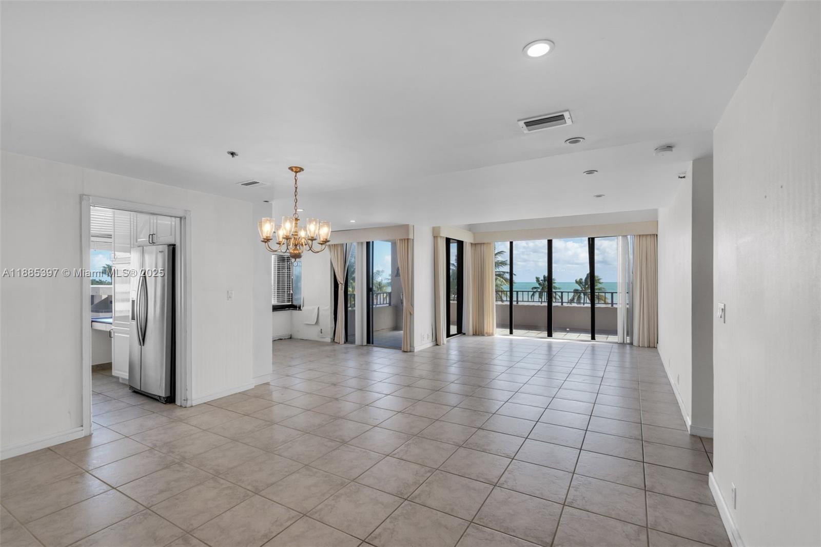 201 Crandon Blvd # 444