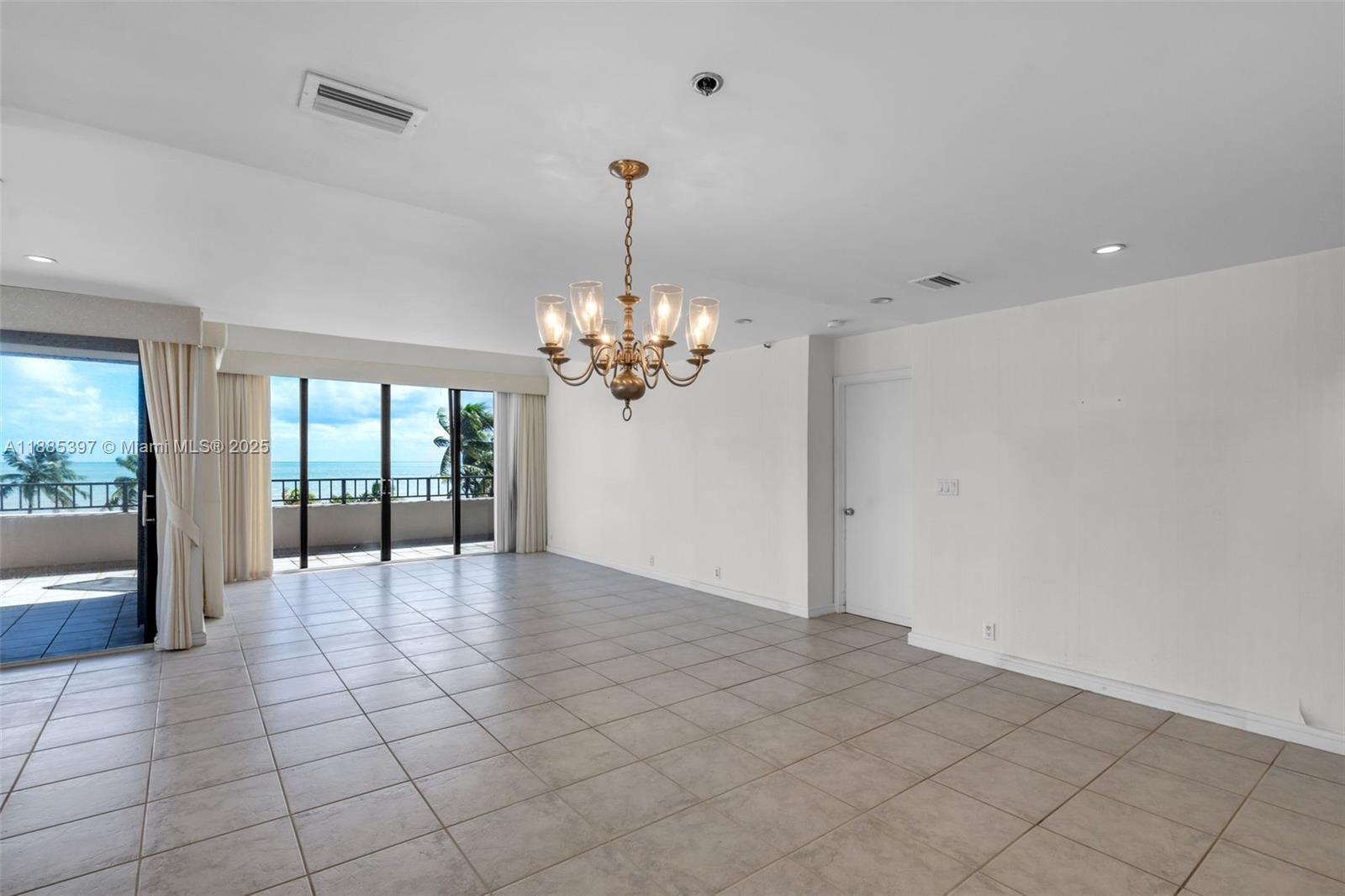 201 Crandon Blvd # 444